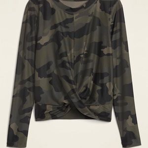 Old Navy Active Long Sleeve Crop Top